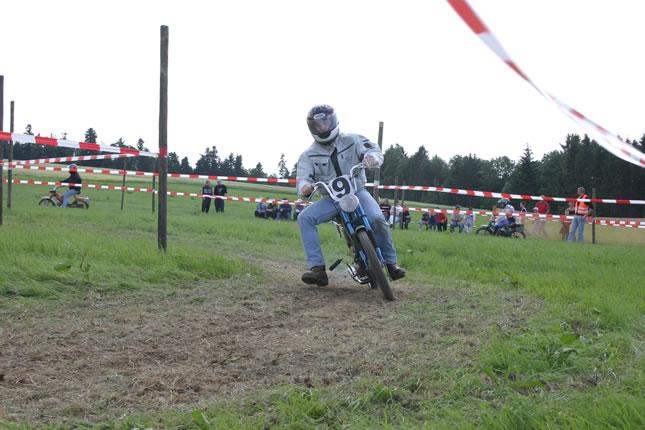 MRD2004-AB_jpg.jpg