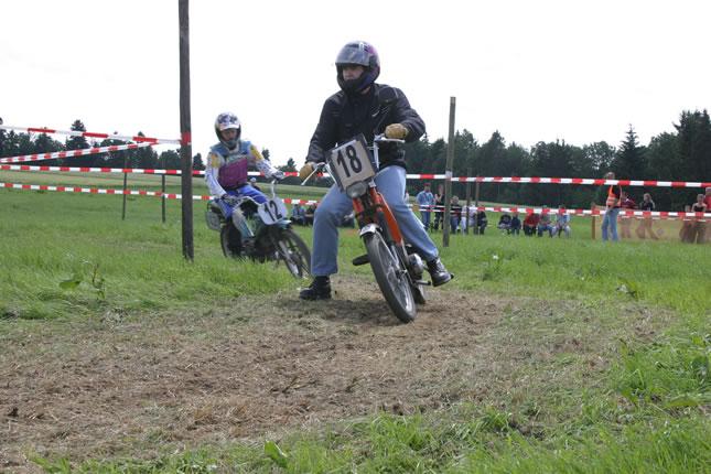 MRD2004-AC_jpg.jpg