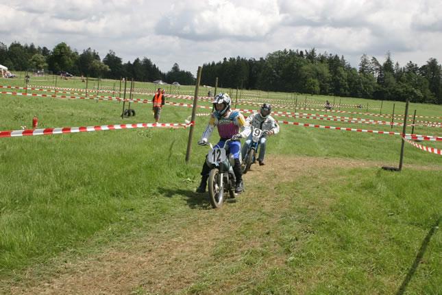 MRD2004-AK_jpg.jpg