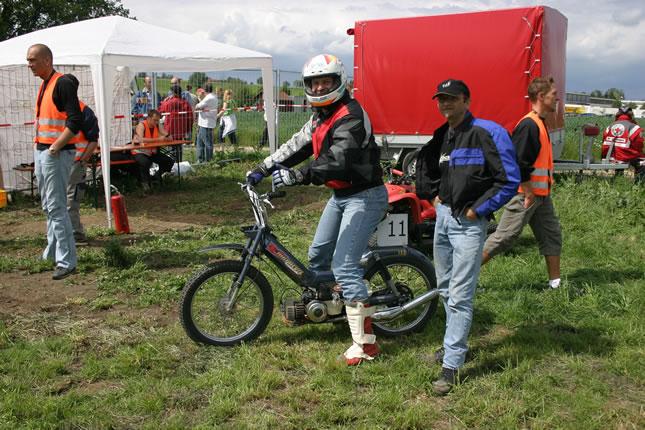 MRD2004-CE_jpg.jpg