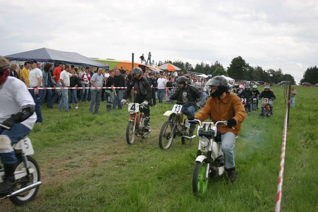 MRD2004-DA_jpg.jpg