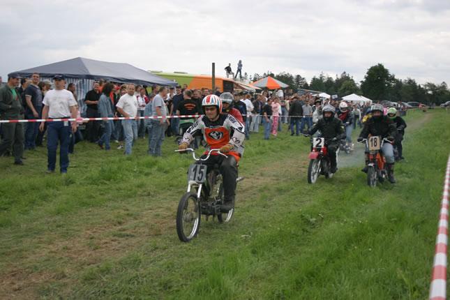 MRD2004-DB_jpg.jpg
