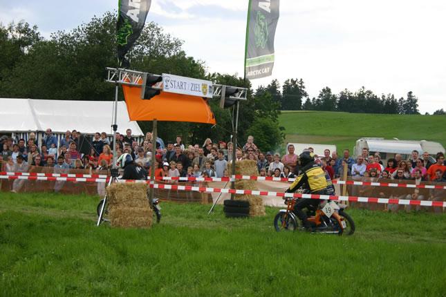 MRD2004-DK_jpg.jpg