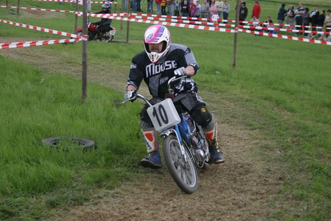 MRD2004-DZ_jpg.jpg