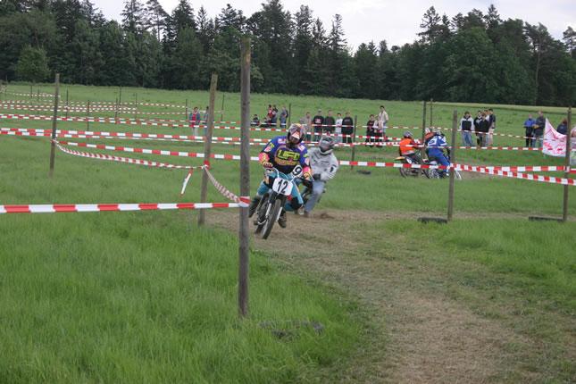 MRD2004-EM_jpg.jpg