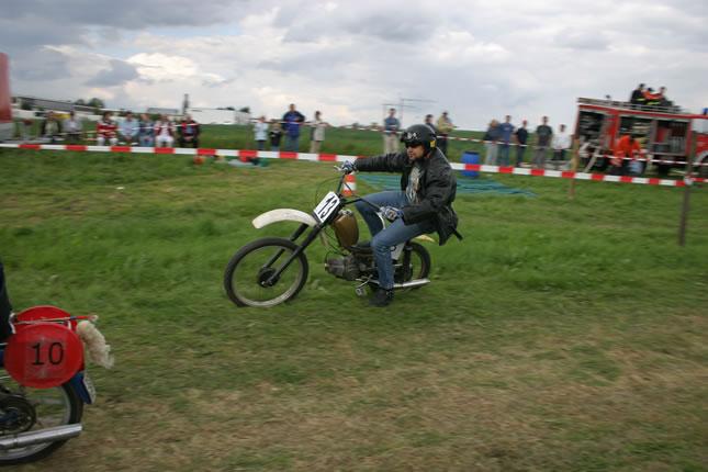 MRD2004-EV_jpg.jpg