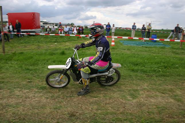 MRD2004-FC_jpg.jpg