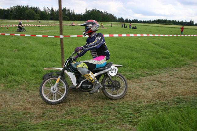 MRD2004-FH_jpg.jpg