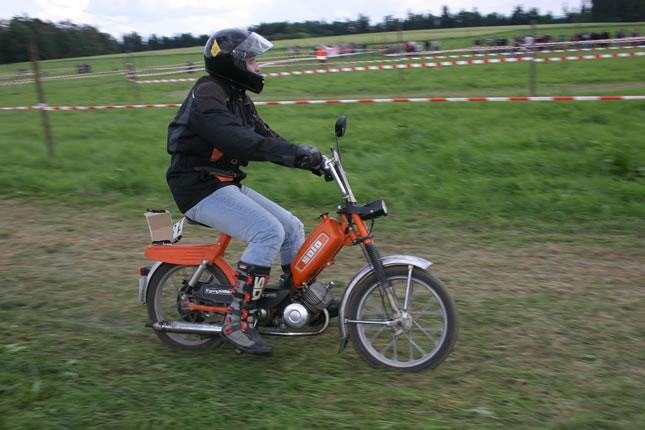 MRD2004-FN_jpg.jpg