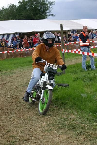 MRD2004-FZ_jpg.jpg