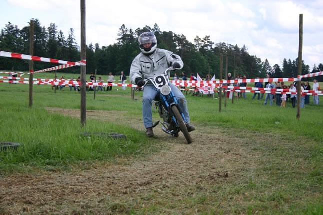 MRD2004-GP_jpg.jpg