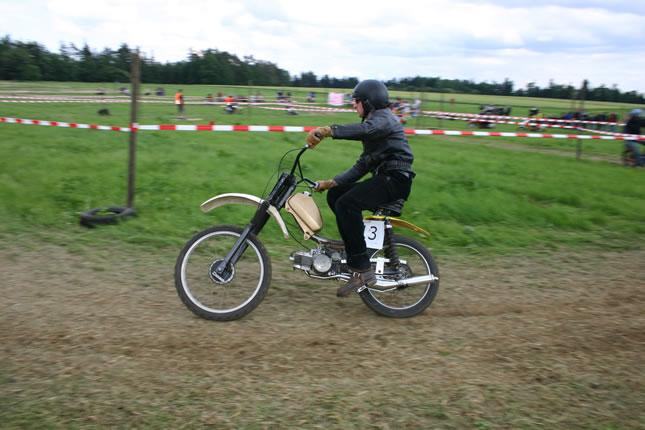 MRD2004-GU_jpg.jpg