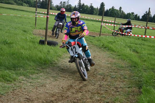 MRD2004-HE_jpg.jpg