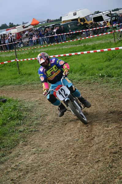 MRD2004-HP_jpg.jpg