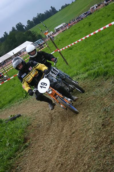 MRD2004-HY_jpg.jpg