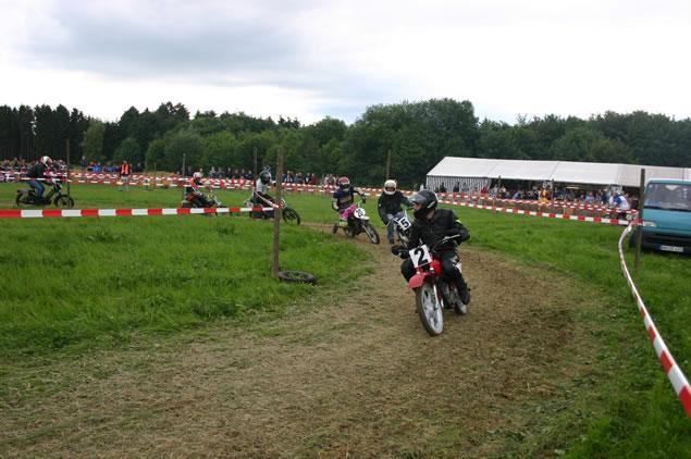 MRD2004-JE_jpg.jpg