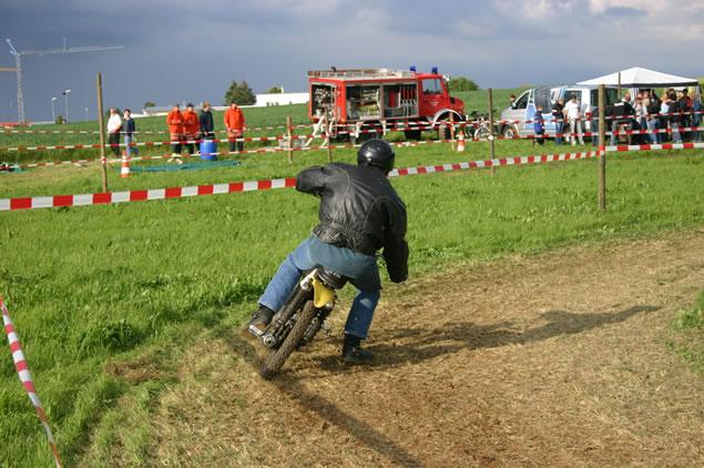 MRD2004-JS_jpg.jpg