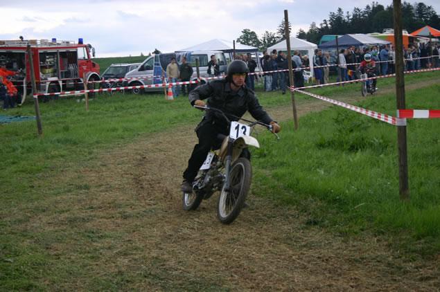 MRD2004-KQ_jpg.jpg