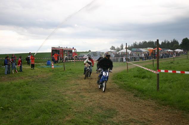 MRD2004-LD_jpg.jpg