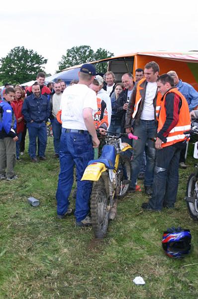 MRD2004-LQ_jpg.jpg