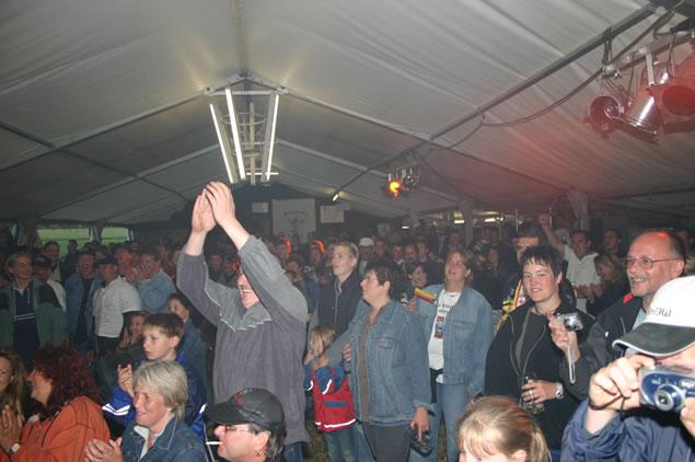 MRD2004-OE_jpg.jpg