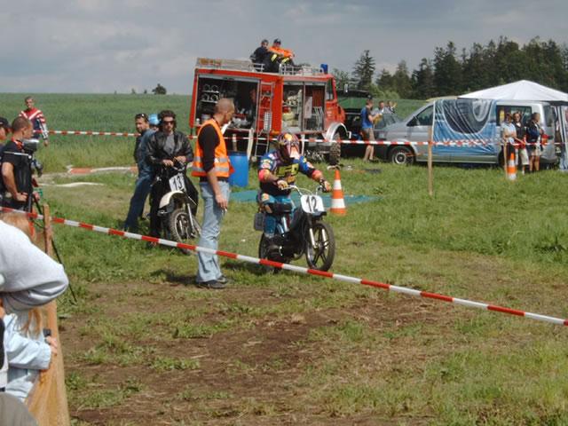 MRD2004-AO_jpg.jpg