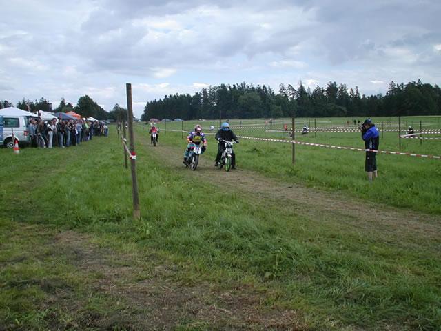 MRD2004-AT_jpg.jpg