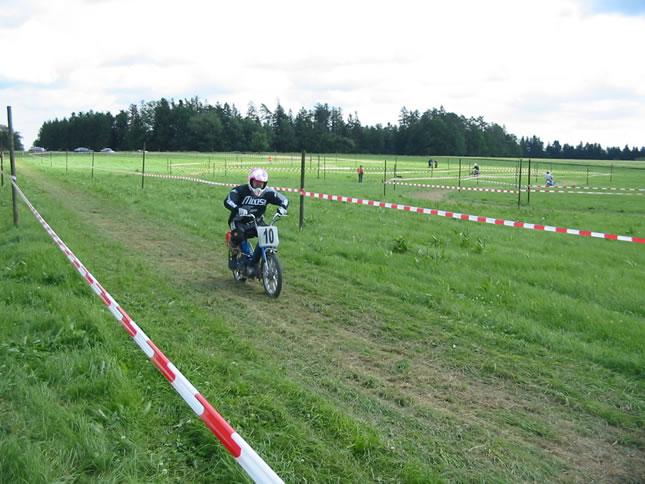 MRD2004-AQ_jpg.jpg