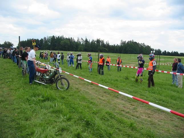 MRD2004-DL_jpg.jpg