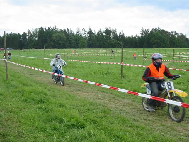 MRD2004-DT_jpg.jpg