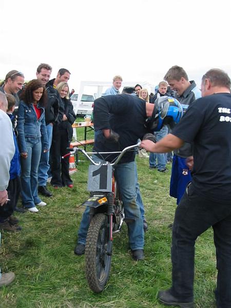 MRD2004-FN_jpg.jpg