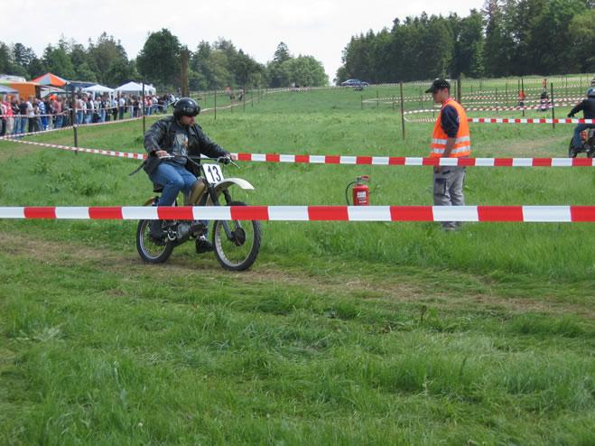 MRD2004-CZ_jpg.jpg